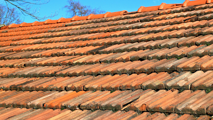 When a Drip Turns Into a Problem: Why You Might Need a Roof Leak Repair Company in Lenexa--You know that sound. The slow, annoying drip. Maybe it’s in the attic, maybe it’s hitting a bucket you dragged into the hallway. Either way, it’s a sign that something up top isn’t right—and it’s not going away on its own.